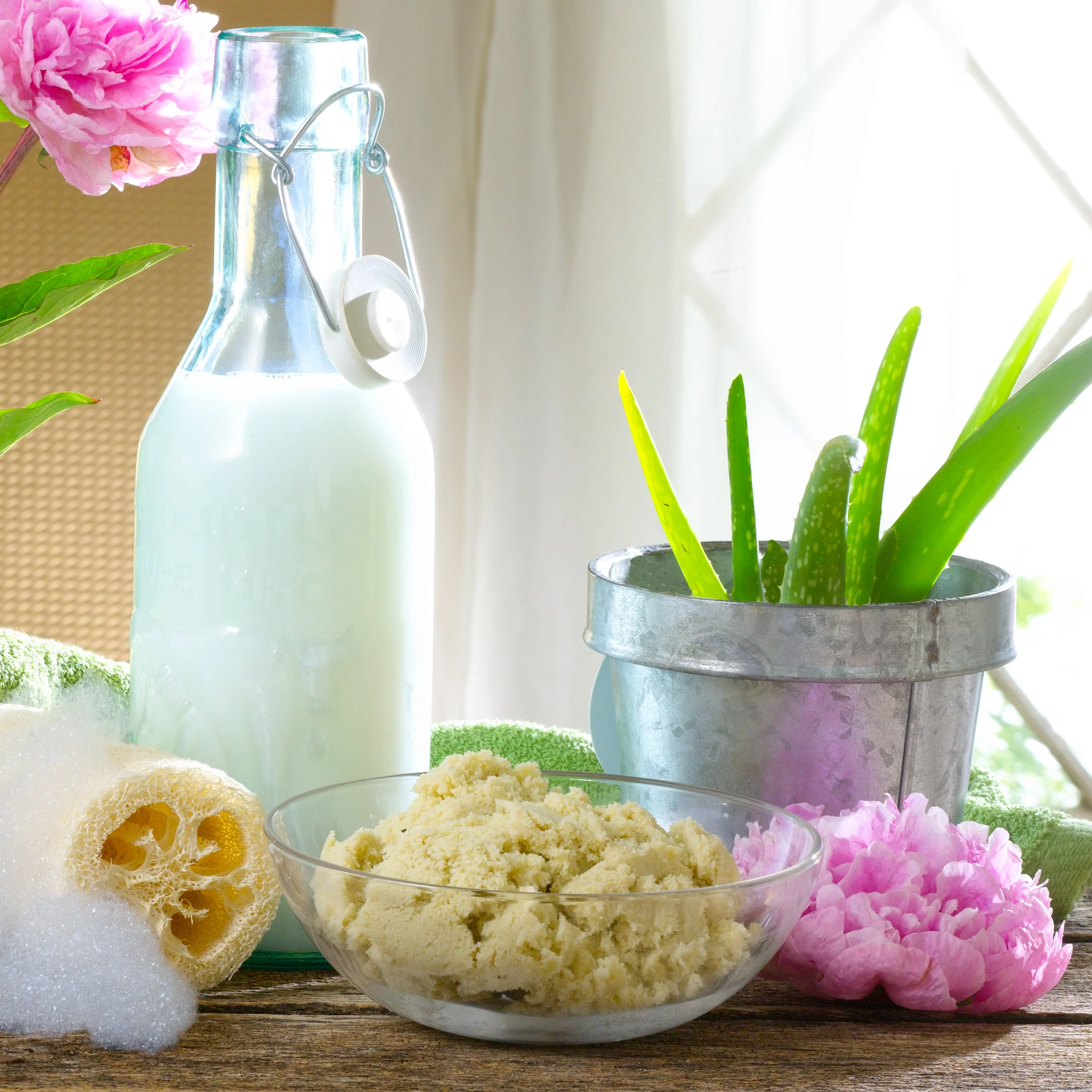 White Tea Milk Bath with Shea Butter - Image 4